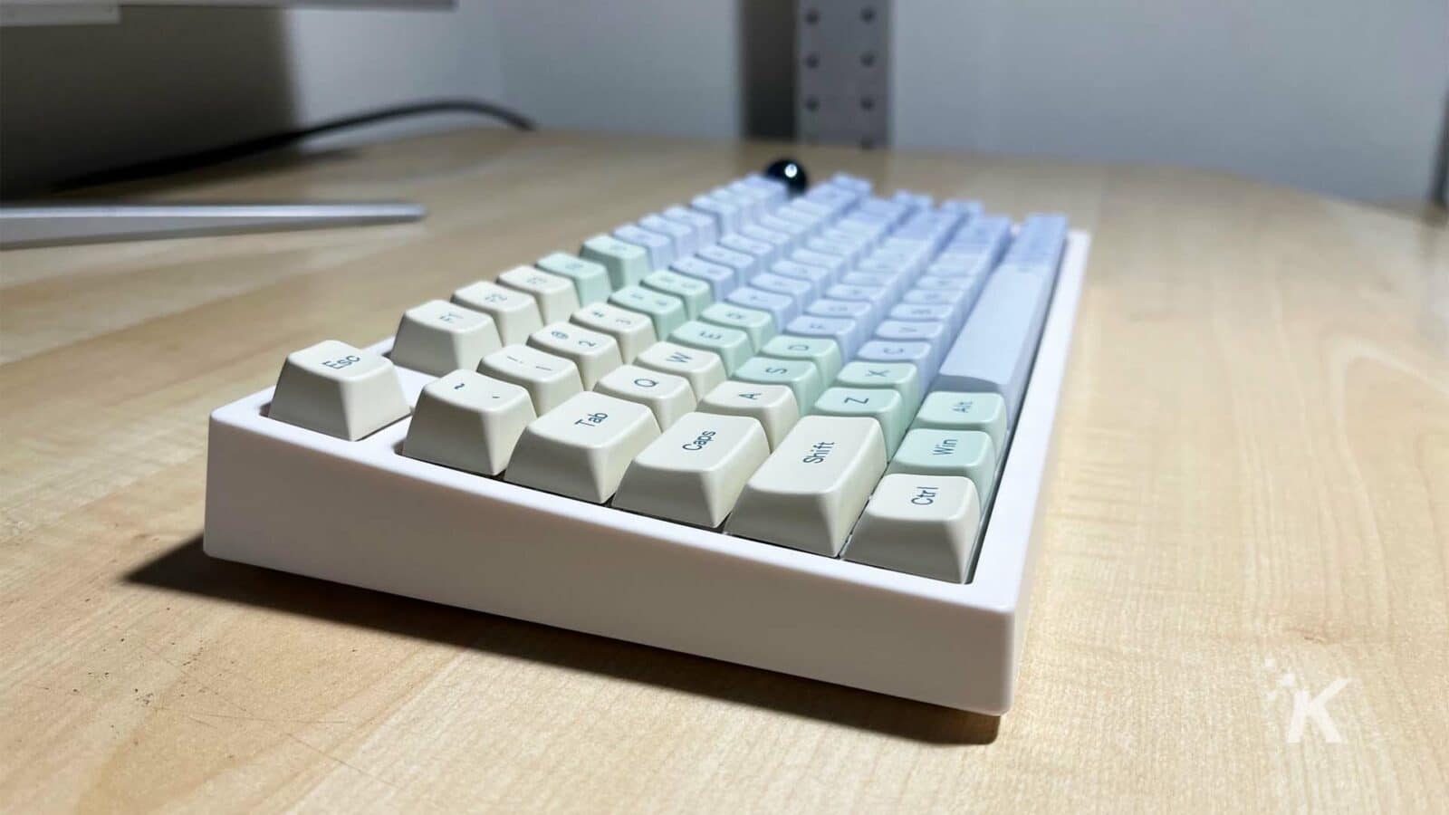 EPOMAKER TH80 PRO keyboard from the left side