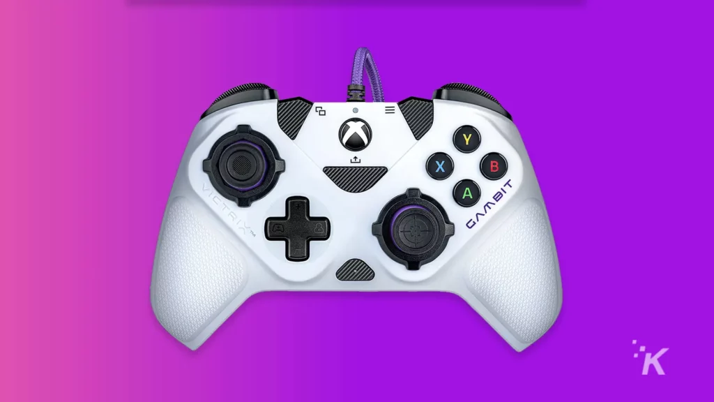 Victrix Gambit Wired controller